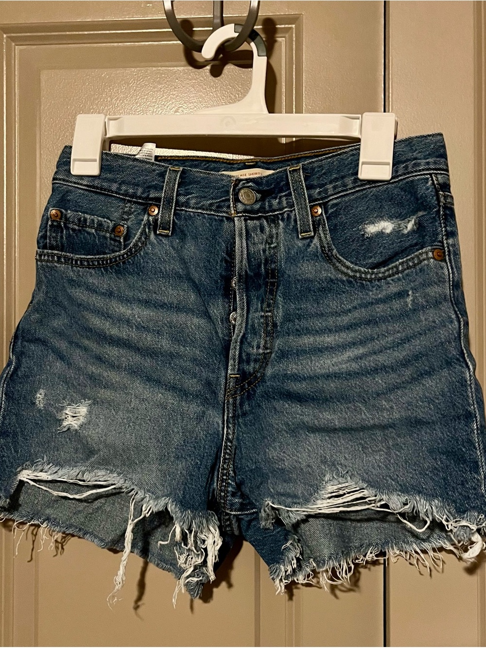 Levi's Ribcage Medium Blue Denim Shorts